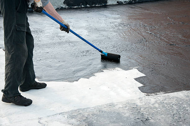 Best Concrete Flooring Contractor  in Omro, WI